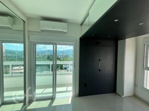 Image 8 - 854409