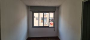 Image 3 - 854416
