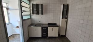 Image 4 - 854416