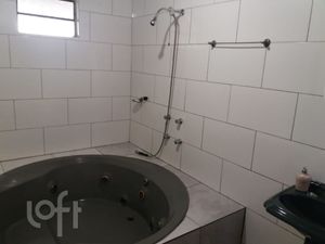 Image 7 - 854429