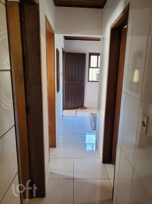 Image 4 - 854429