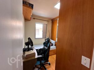 Image 4 - 854437