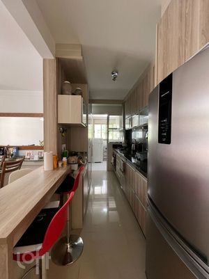 Image 3 - 854482