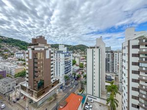 Image 17 - 854490