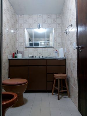 Image 30 - 854491