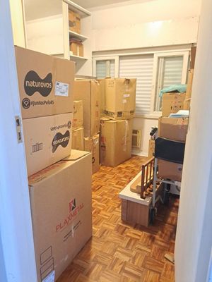 Image 8 - 854492