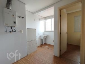 Image 4 - 854542