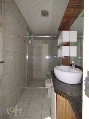 Image 16 - 854542