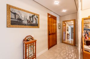 Image 24 - 854565