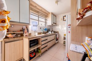 Image 14 - 854565