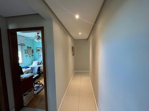 Image 8 - 854565