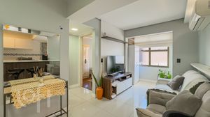 Image 4 - 854589