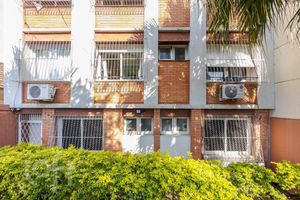 Image 19 - 854599
