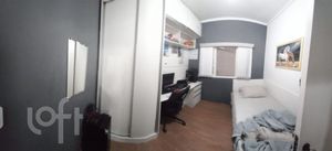 Image 3 - 854600
