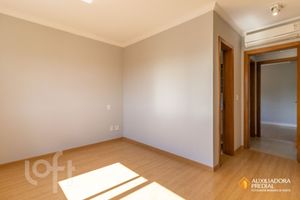 Image 7 - 854611