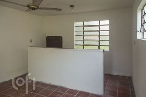 Image 22 - 854682