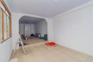 Image 33 - 854683