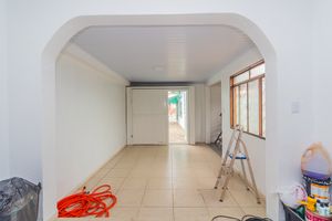 Image 31 - 854683