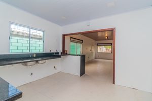 Image 15 - 854683