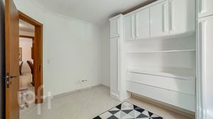 Image 18 - 854686