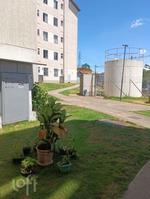Image 8 - 854702