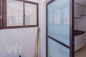 Image 17 - 854714