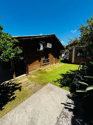 Image 7 - 854721