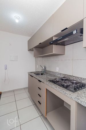 Image 7 - 854722