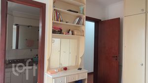 Image 20 - 854789
