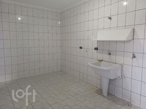 Image 4 - 854812