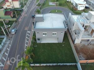 Image 1 - 854818
