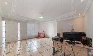Image 4 - 854854