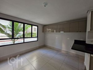 Image 6 - 854936