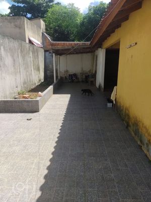 Image 1 - 854940