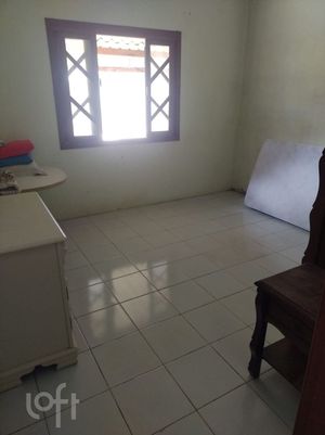Image 12 - 854940
