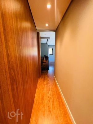 Image 25 - 854944