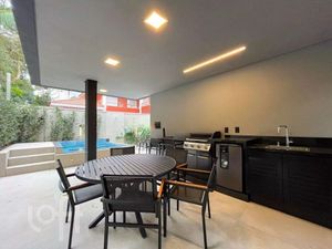 Image 6 - 854944