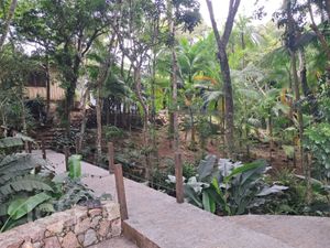 Image 1 - 854968
