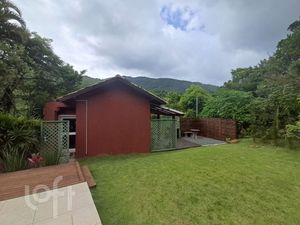 Image 9 - 854968