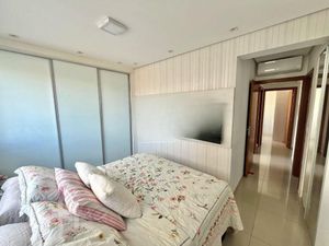 Image 18 - 854971