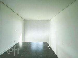 Image 5 - 855018