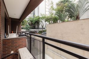 Image 5 - 855036