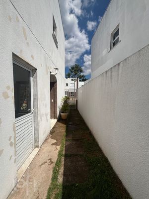 Image 33 - 855057