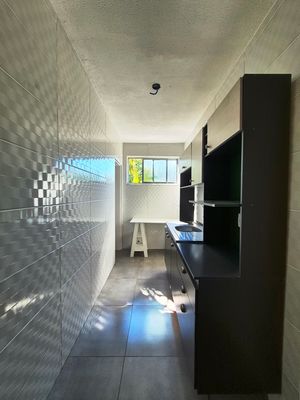 Image 13 - 855101