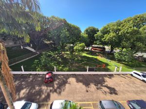 Image 6 - 855101