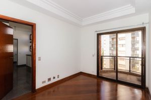 Image 18 - 855195