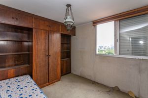Image 17 - 855243