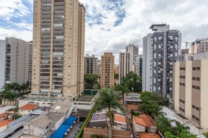 Image 26 - 855243