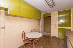Image 32 - 855243