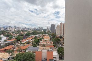 Image 40 - 855243
